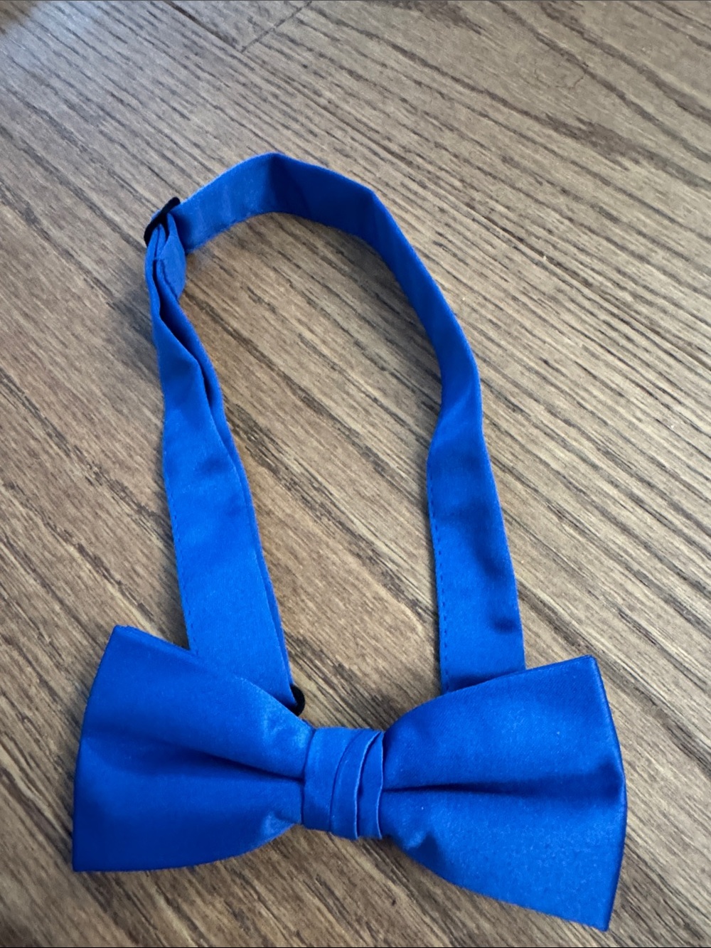 Classic Royal Blue Pre-Tied Bow Tie for Men